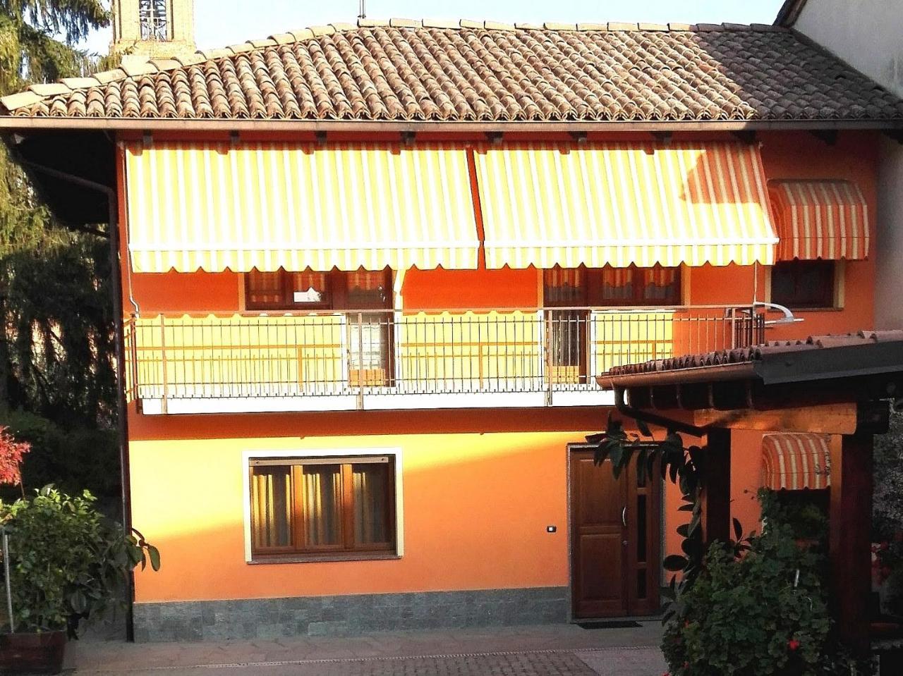 הוילה Piobesi d'Alba Casa Sammo מראה חיצוני תמונה